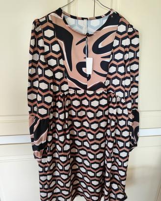 vestito come da foto 