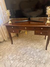 Scrittoio in legno