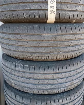 Gomme 205/60 R16 estive usate