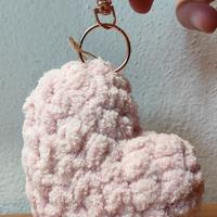 Portachiavi cuore amigurumi rosa peluche morbido
