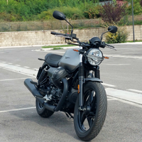 Moto Guzzi V7 Stone