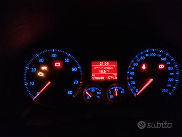 Volkswagen Golf 1.6 benzina anche neopatentati