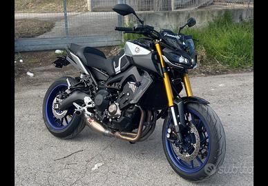 YAMAHA MT09 SP