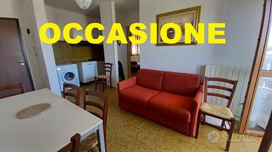 A 50 MT DAL MARE Lido Adriano Corallo-Giada
