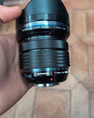 Olympus M.Zuiko Digital ED 7-14mm f/2.8

