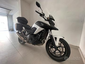 Honda NC 750 X DCT - 2016 - Cambio automatico