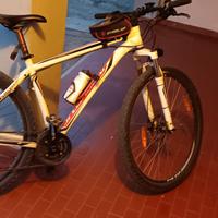 MTB SPECIALIZED