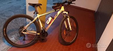 MTB SPECIALIZED
