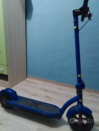 Monopattino Elettrico Lexgo a10