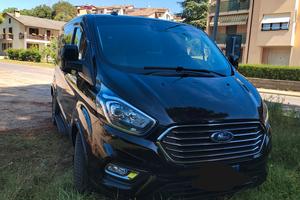 Ford Tourneo 