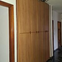 Armadio guardaroba in legno