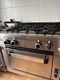 Cucina professionale a gas