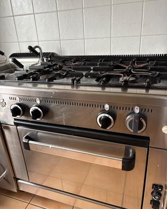 Cucina professionale a gas
