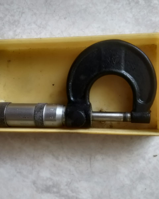 Micrometro