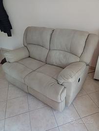 Divano 2 posti  elettrico