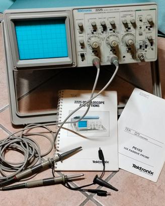 TEKTRONIX 2225 Oscilloscopio 50 MHz