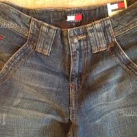 Nuovi pantaloni originali Hilfiger 10 anni