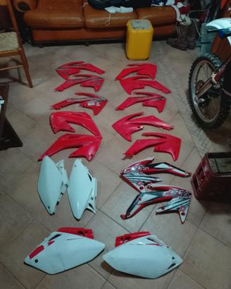 PLASTICHE HONDA CRF