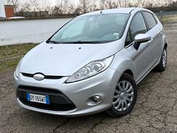 Ford Fiesta 1.4 5 porte GPL Titanium