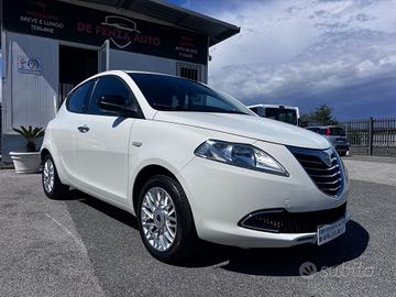 Lancia Ypsilon 1.2 69 CV 5 porte Gold