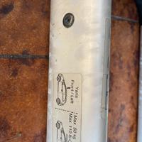 Toyota yars bare porta tutto