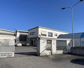 Azienda di lavanderia industriale a Pomezia (Roma)