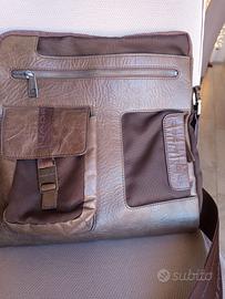 Borsello da uomo in pelle PIQUADRO