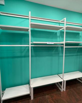 Arredamento per negozi o per cabina armadi