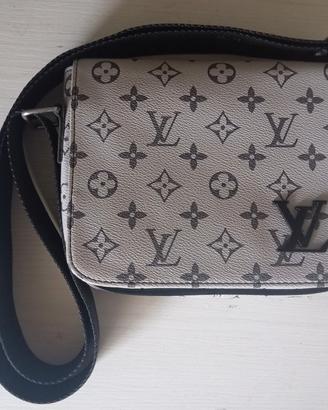 borsello LV