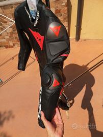 tuta moto 50 dainese intera in pelle laguna 4