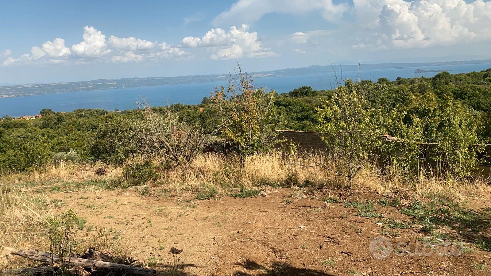 GRADOLI RUDERE ABITATIVO CON TERRENO 2500mq - Vista 4