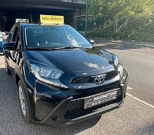 NOLEGGIO TOYOTA AYGO X 1.0 VVT - I 72 CV 5 PORTE A