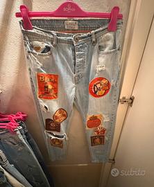 jeans uomo con simbolo Birra