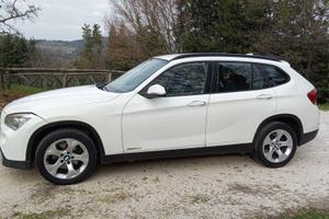 BMW  X1  SDrive 16d