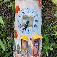 orologio su tegola lavorato a mano