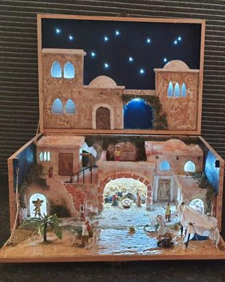 Presepe in cassetta di vino fatto a mano 