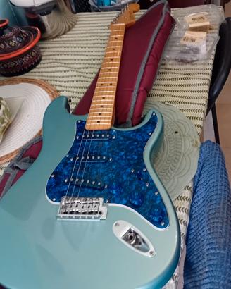 Chitarra fendy americana