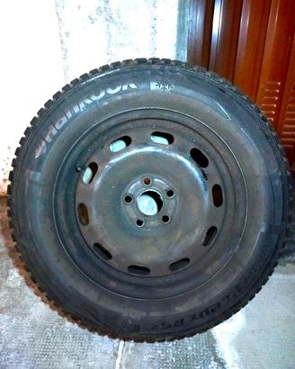 Pneumatici Hankook invernali 195/65 R15