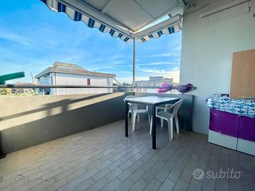 Bilocale a 150 metri dal mare