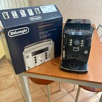 Macchina caffe magnifica s