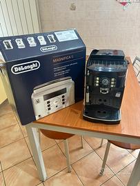 Macchina caffe magnifica s