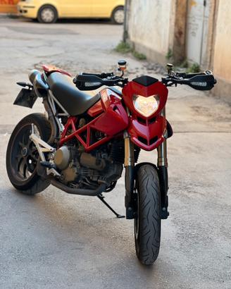 Ducati hypermotard 1100 versione S