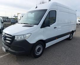 MERCEDES-BENZ Sprinter F37/33 311 CDI RWD TA Fur