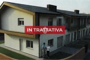 VILLA A SCHIERA D'ANGOLO A MALALBERGO