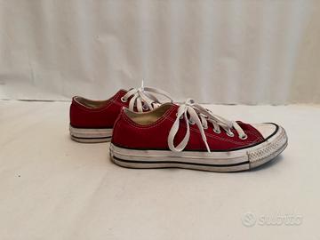 Converse basse rosse