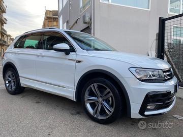 Volkswagen Tiguan R -Line 2.0 TDI SCR DSG Advanced