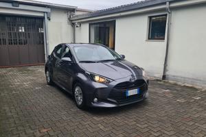 Toyota Yaris 1.5 Hybrid 5p - km reali