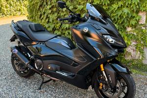 T MAX 560 TECH MAX 2025