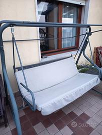 Dondolo da giardino o terrazzo 