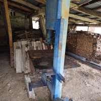 Sega a nastro per trattore